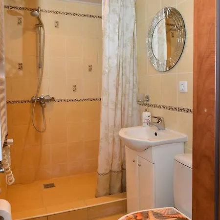 Kristinos Apartamentai - Vytauto Апартаменты *